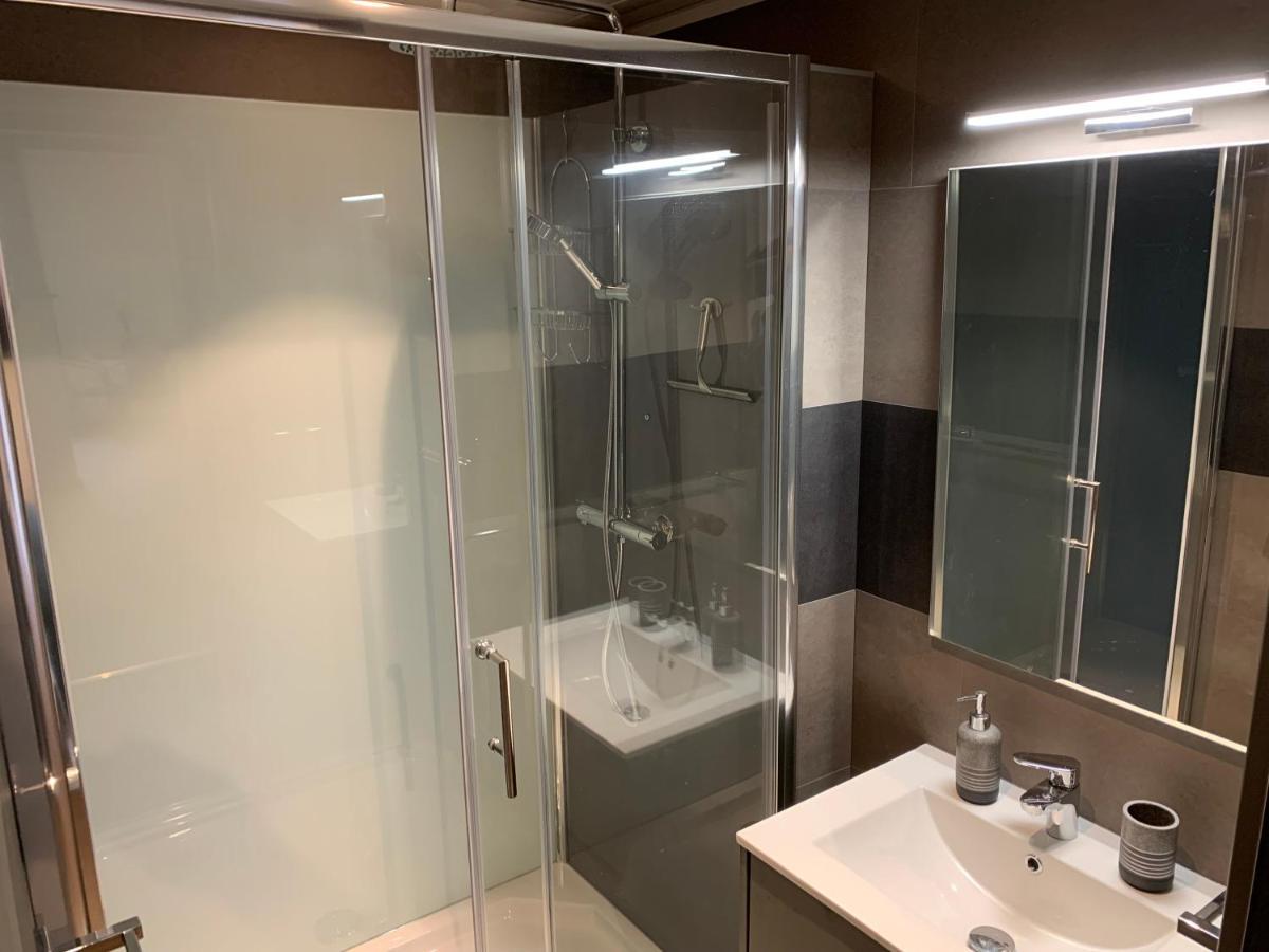 Chambre D'Hotes Naturiste Le Jardin Des Hirondelles Blanzaguet-Saint-Cybard Bagian luar foto