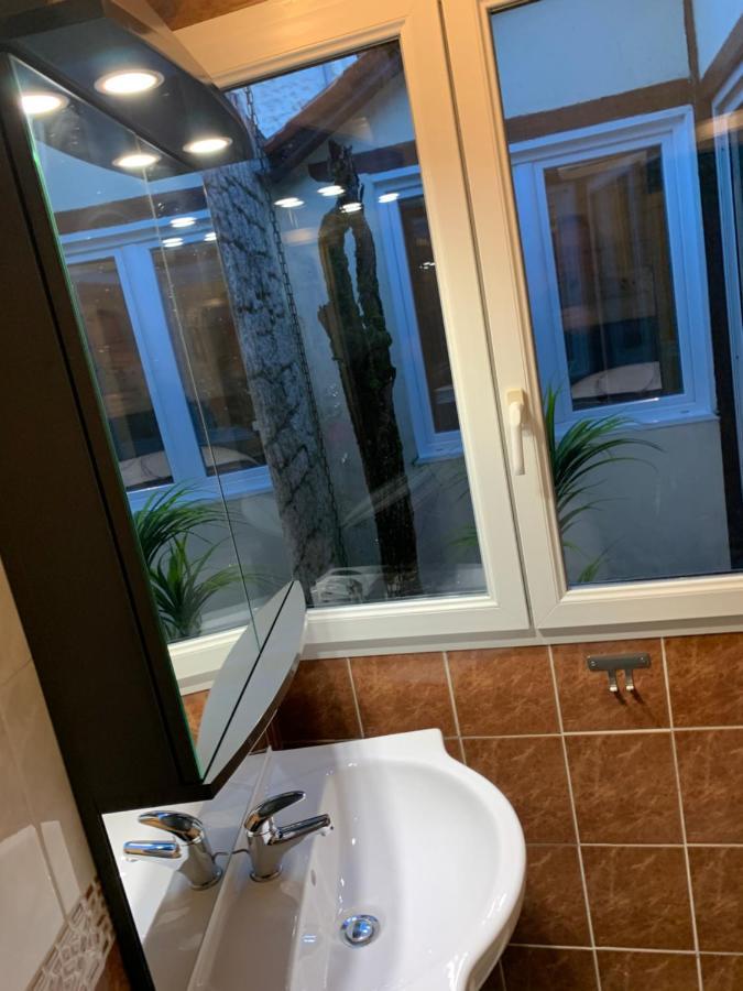 Chambre D'Hotes Naturiste Le Jardin Des Hirondelles Blanzaguet-Saint-Cybard Bagian luar foto