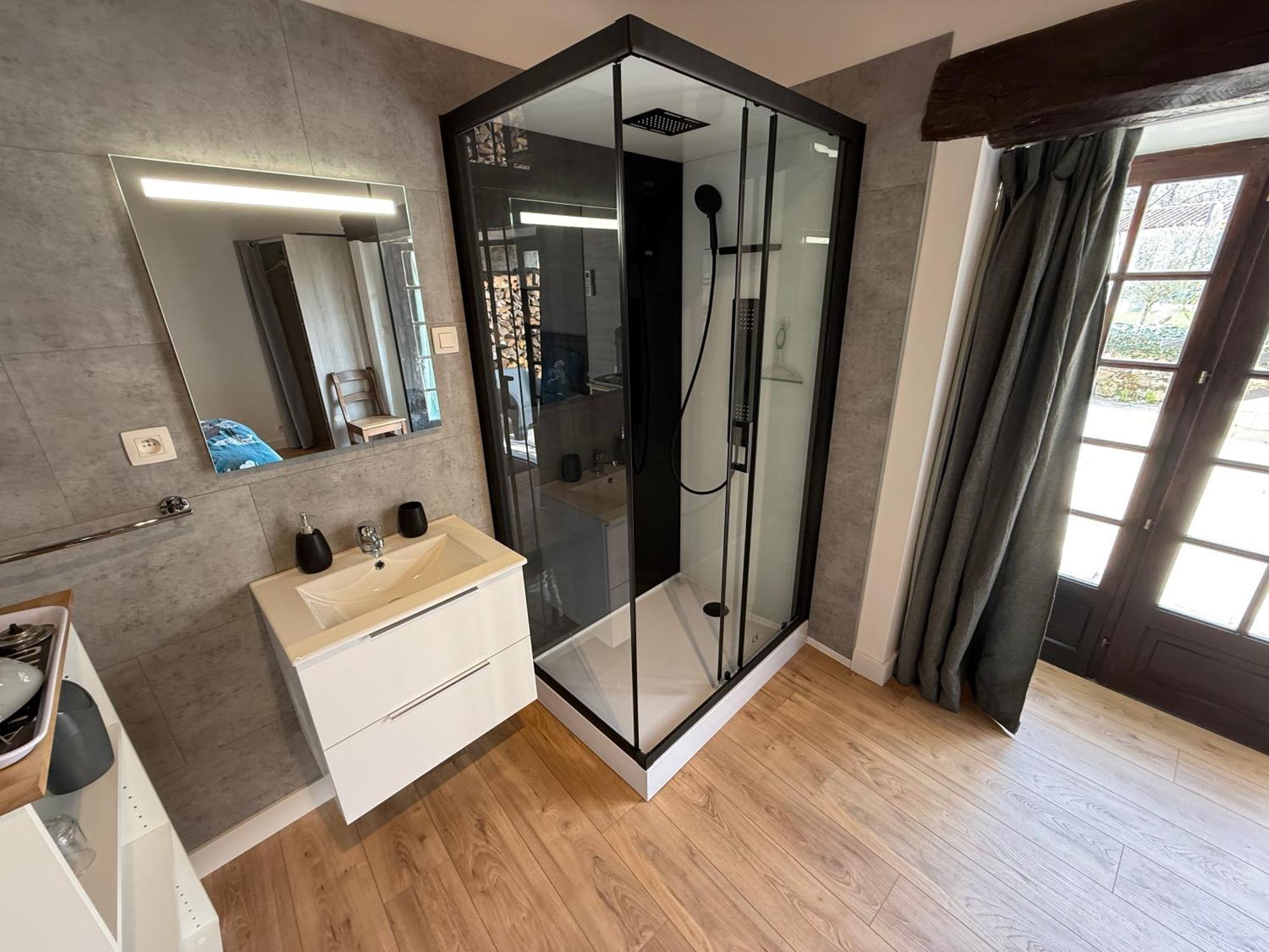 Chambre D'Hotes Naturiste Le Jardin Des Hirondelles Blanzaguet-Saint-Cybard Bagian luar foto